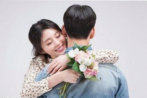 从青青草免费国产片崛起看台湾娱乐圈的独特气质与年轻萌娃现象